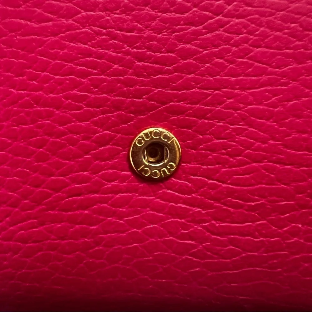 Gucci GG Marmont Calfskin Pebbled Leather Hot Pink Barbie Continental Wallet